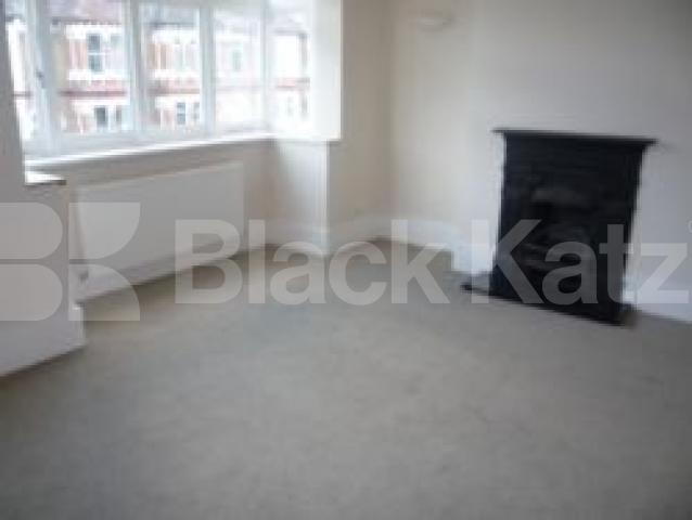 			4 Bedroom, 1 bath, 1 reception Terraced House			 Coleridge Road, CROUCH END N8